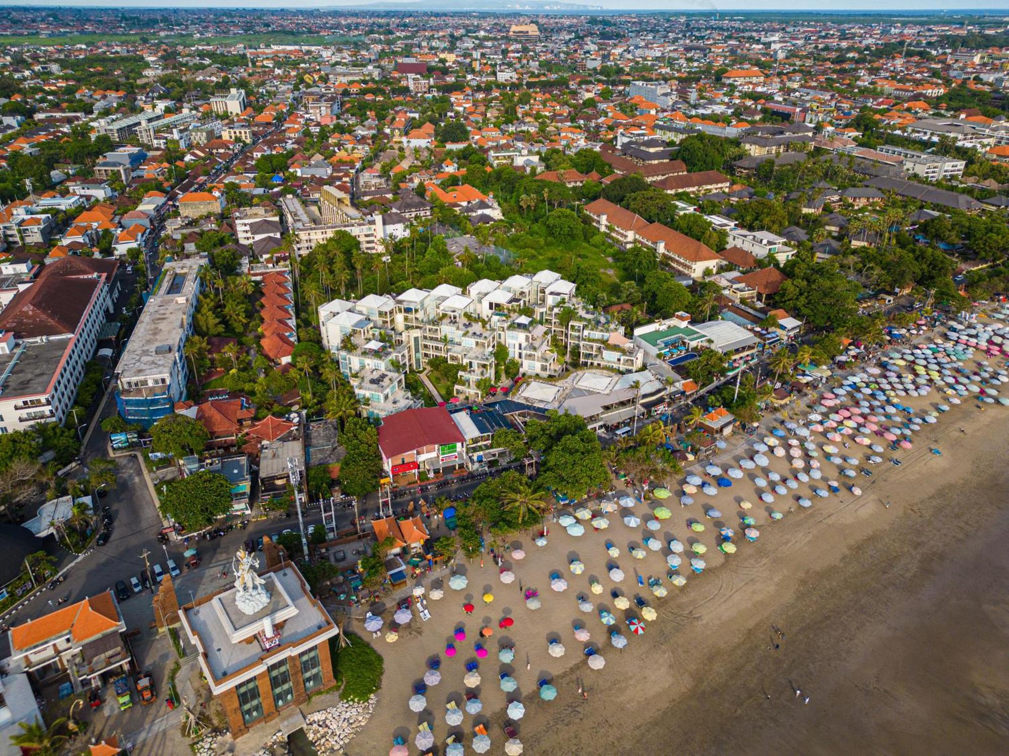Furamaxclusive Ocean Beach Seminyak Bali Legian  Exterior photo Aerial view of Kuta